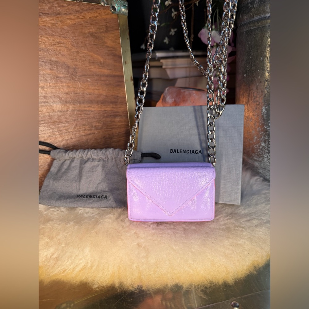 Balenciaga Lilac Calfskin Envelope Mini Wallet on Chain with Pink Interior - Picture 2 of 14